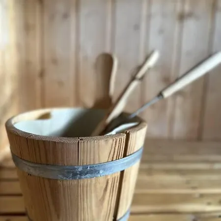 度假居 Nostalgi I Stakkstolie *